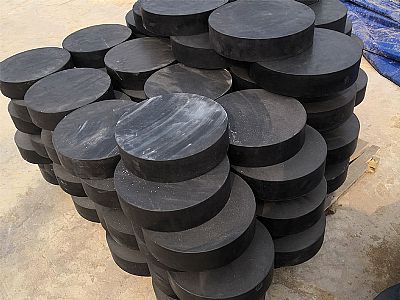 吉水县板式橡胶支座由若干层橡胶片与薄钢板经加压硫化